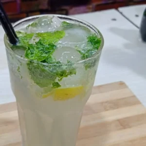 Litchi Mojito